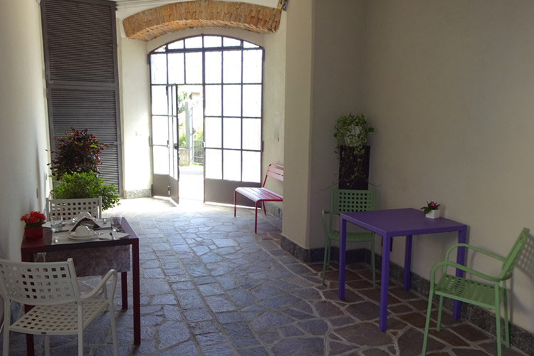 cortile interno beb como cortile interno beb como